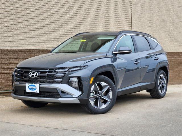 new 2025 Hyundai Tucson car, priced at $34,970