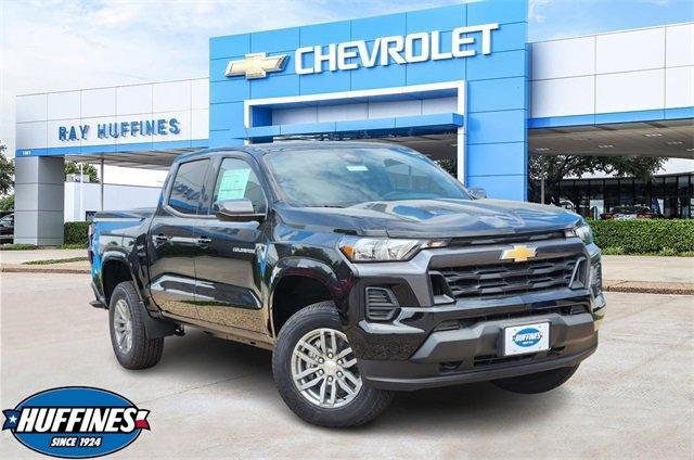 new 2025 Chevrolet Colorado car, priced at $37,854