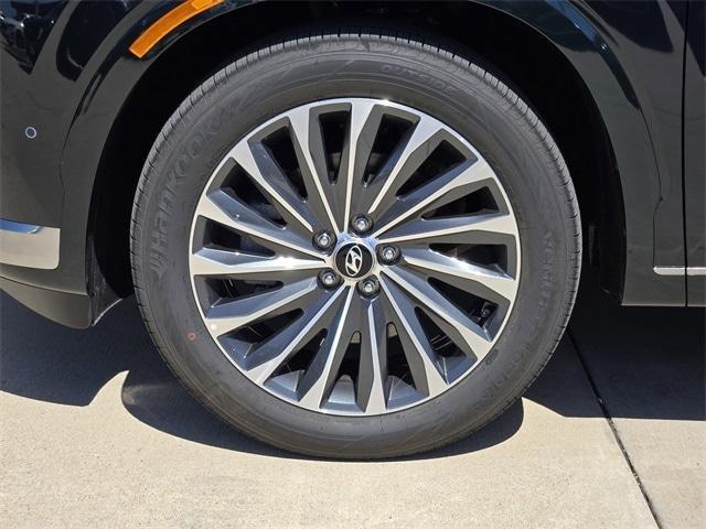 used 2025 Hyundai Palisade car, priced at $48,991