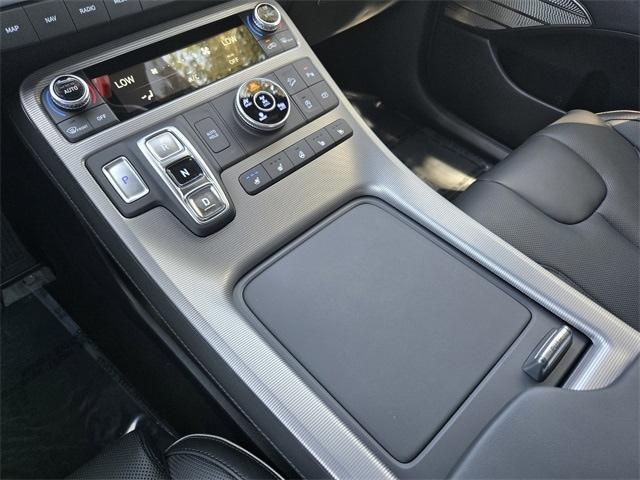 used 2025 Hyundai Palisade car, priced at $48,991