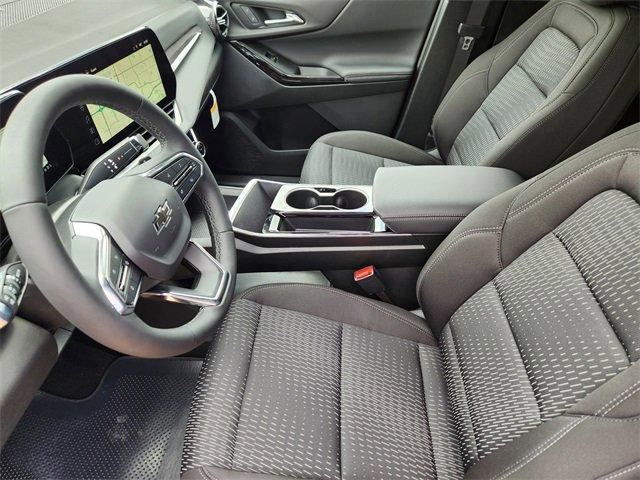 new 2025 Chevrolet Equinox car, priced at $29,801