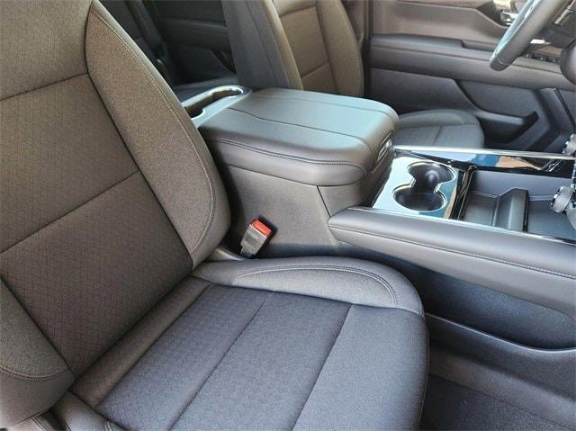 new 2025 Chevrolet Suburban car, priced at $62,492