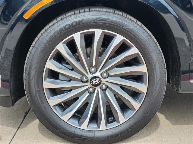 used 2025 Hyundai Palisade car, priced at $49,491
