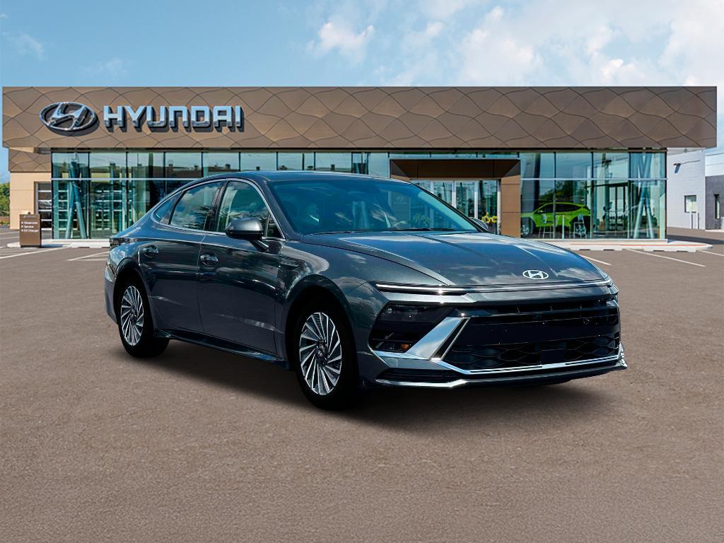 new 2025 Hyundai Sonata Hybrid car, priced at $33,065