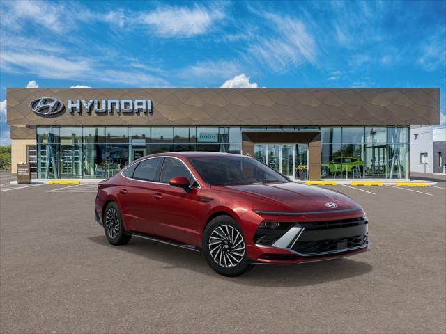 new 2025 Hyundai Sonata Hybrid car