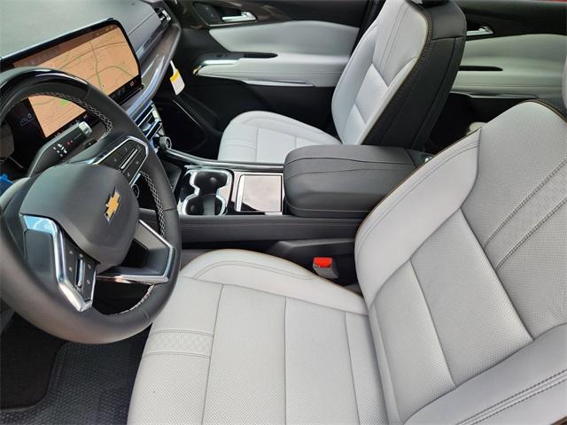 new 2025 Chevrolet Traverse car, priced at $54,426