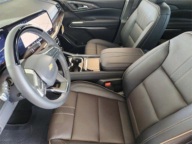 new 2026 Chevrolet Traverse car, priced at $55,115