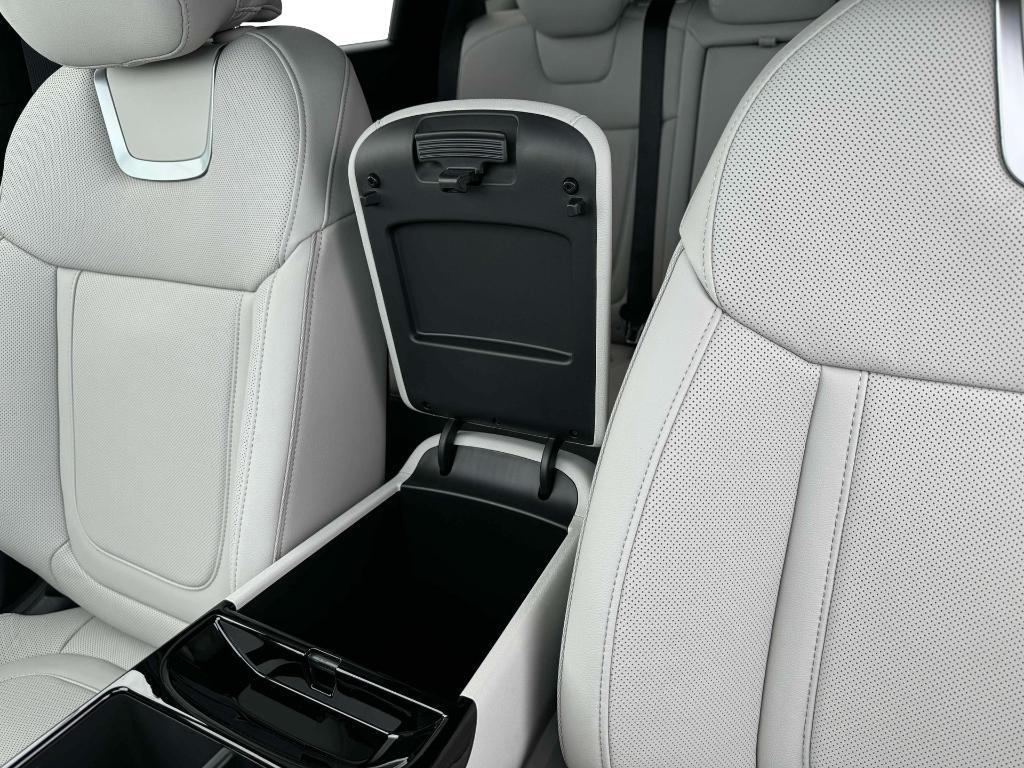 new 2025 Hyundai Tucson car, priced at $35,295