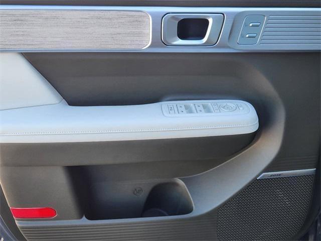 new 2025 Hyundai Santa Fe car, priced at $48,605