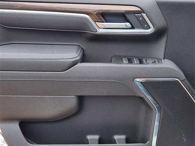 new 2025 Chevrolet Silverado 1500 car, priced at $52,540