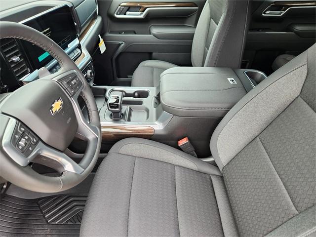 new 2025 Chevrolet Silverado 1500 car, priced at $52,540