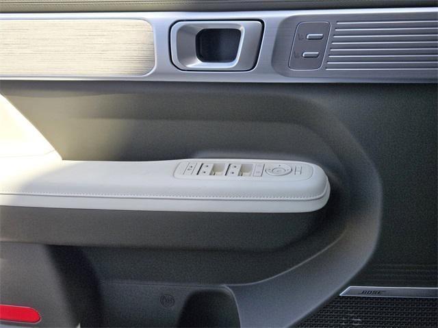 new 2025 Hyundai SANTA FE HEV car, priced at $52,375