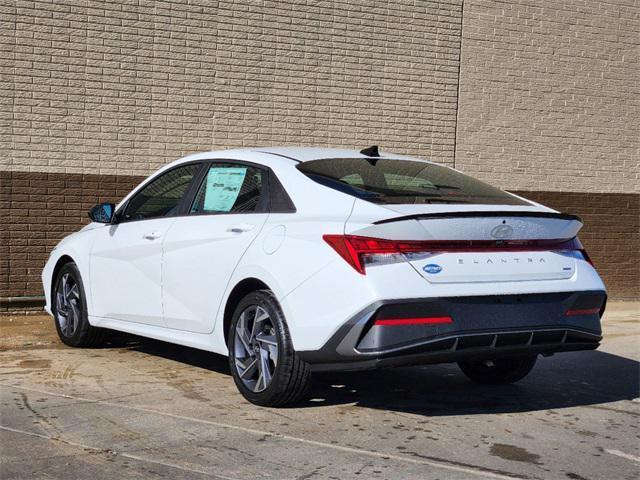 new 2025 Hyundai Elantra HEV car, priced at $29,190