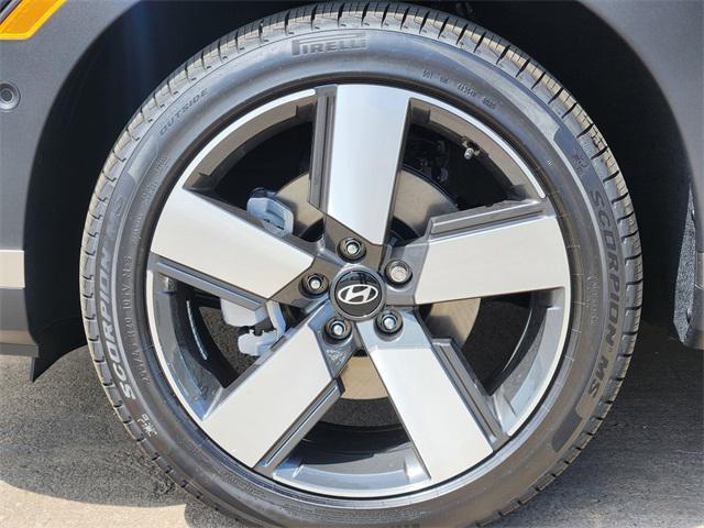 new 2025 Hyundai SANTA FE HEV car, priced at $46,875