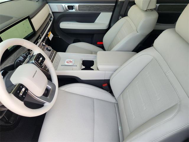 new 2025 Hyundai SANTA FE HEV car, priced at $46,875