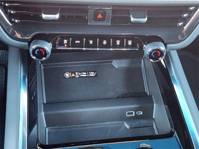 new 2025 Chevrolet Suburban car, priced at $81,095
