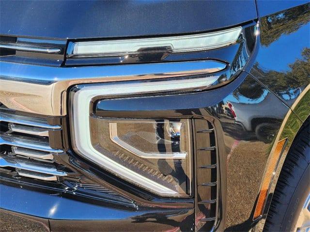 new 2025 Chevrolet Suburban car, priced at $81,095