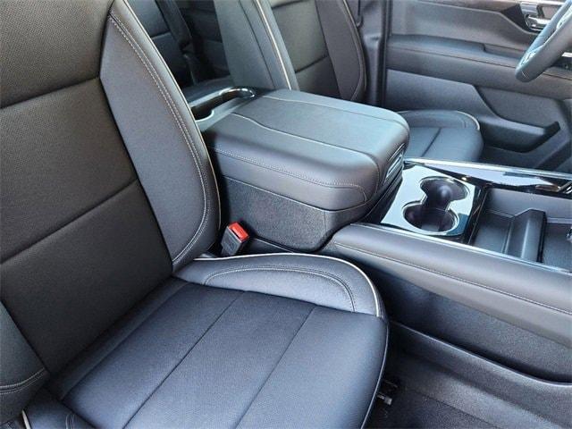 new 2025 Chevrolet Suburban car, priced at $81,095