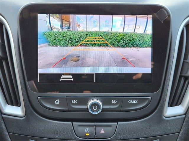 new 2025 Chevrolet Malibu car, priced at $27,116