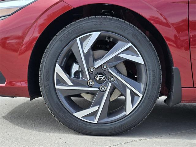 new 2025 Hyundai Elantra car, priced at $25,385