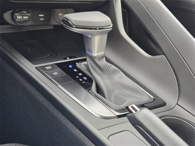 new 2025 Hyundai Elantra car, priced at $25,385
