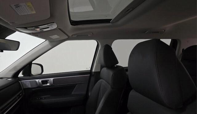 used 2025 Hyundai Santa Fe car, priced at $37,991