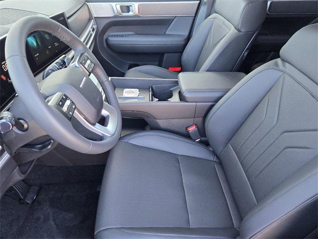 new 2025 Hyundai Santa Fe car, priced at $39,200