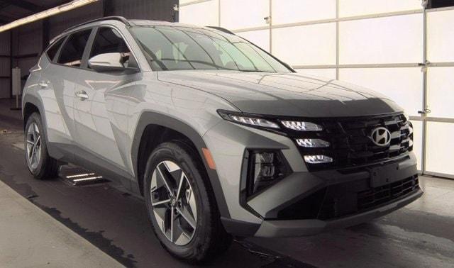 used 2025 Hyundai TUCSON Hybrid car, priced at $32,691