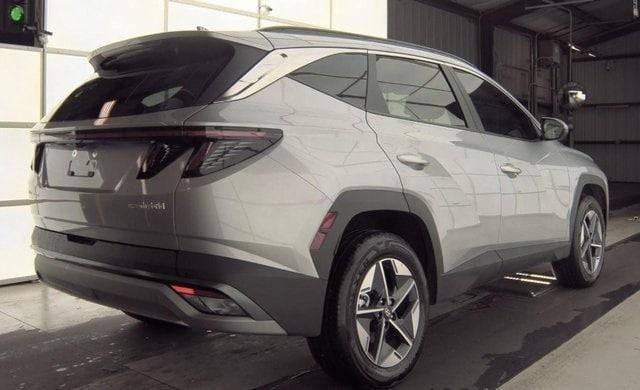 used 2025 Hyundai TUCSON Hybrid car, priced at $32,691