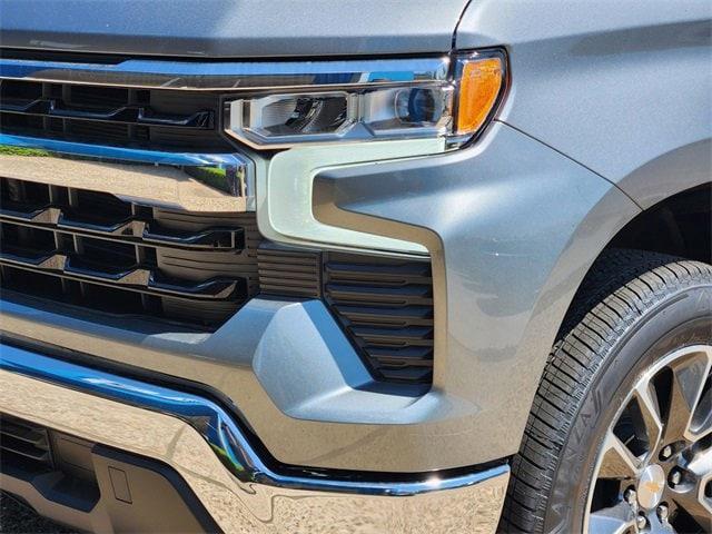 new 2025 Chevrolet Silverado 1500 car, priced at $45,975
