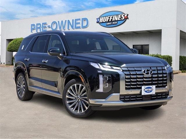 used 2025 Hyundai Palisade car, priced at $46,991