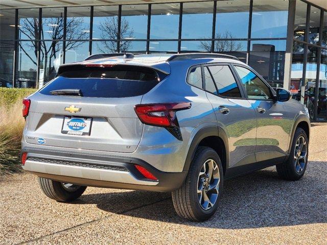 new 2025 Chevrolet Trax car