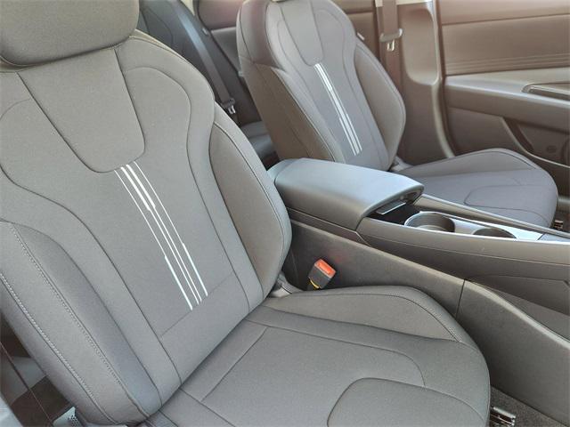 new 2025 Hyundai ELANTRA HEV car, priced at $26,995