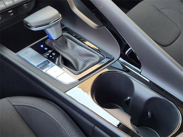 new 2025 Hyundai ELANTRA HEV car, priced at $26,995
