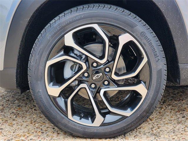 new 2025 Chevrolet Trax car, priced at $25,940