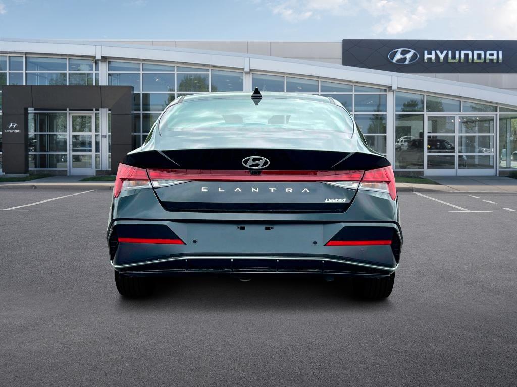 new 2025 Hyundai Elantra car, priced at $28,560