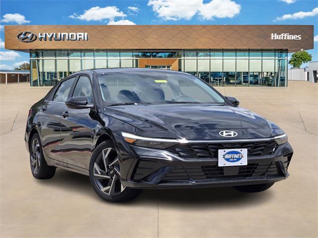 new 2025 Hyundai Elantra car, priced at $28,560