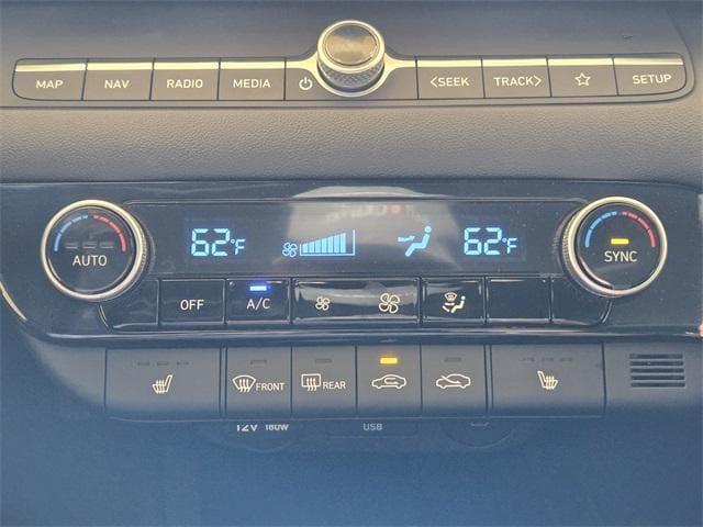 new 2025 Hyundai Elantra car, priced at $28,560
