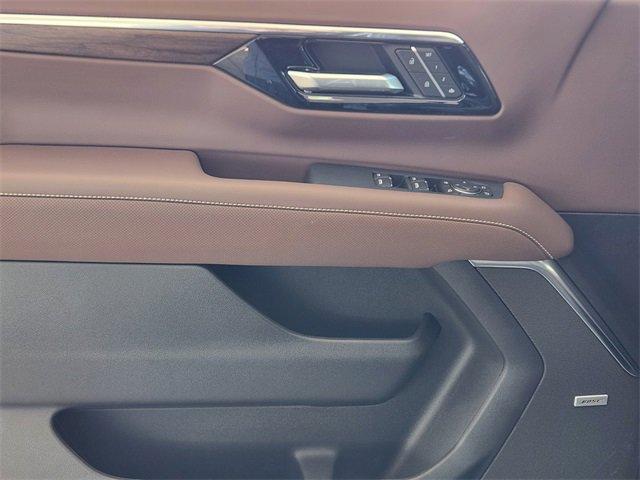 new 2025 Chevrolet Suburban car, priced at $87,389