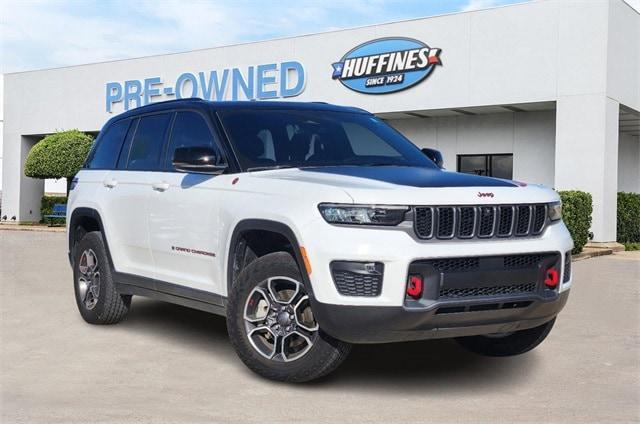 used 2022 Jeep Grand Cherokee car, priced at $35,491