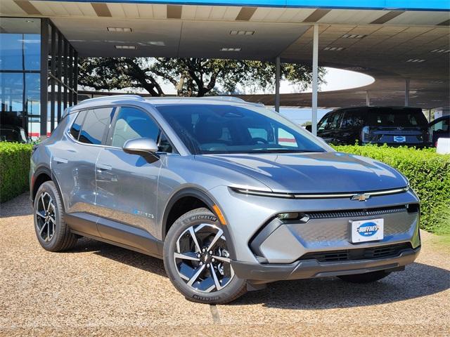 new 2026 Chevrolet Equinox EV car, priced at $44,595