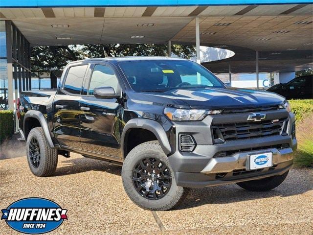 new 2025 Chevrolet Colorado car