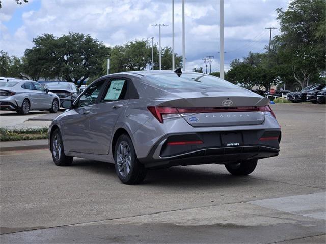 new 2025 Hyundai ELANTRA HEV car, priced at $27,210