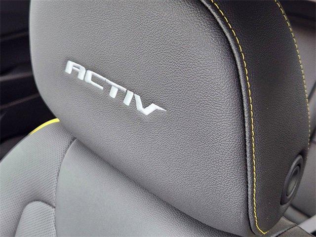 new 2025 Chevrolet Trax car, priced at $25,940