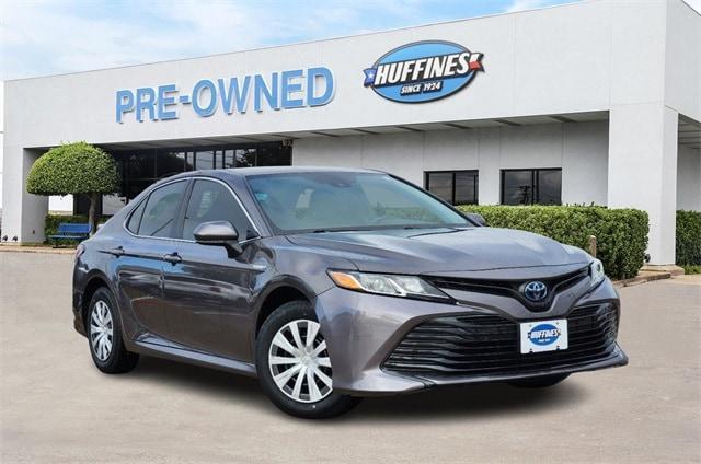 used 2020 Toyota Camry Hybrid car, priced at $22,691