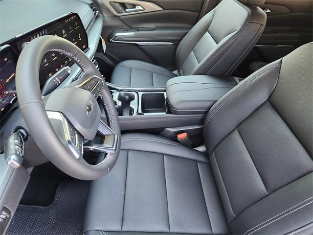 new 2026 Chevrolet Traverse car, priced at $45,648