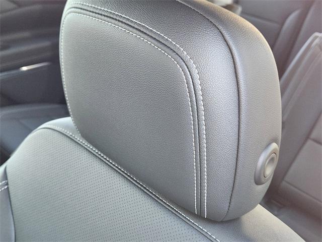 new 2026 Chevrolet Traverse car, priced at $45,648