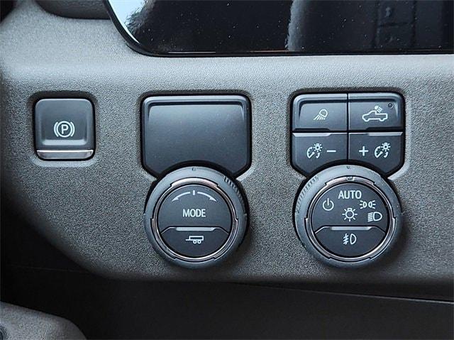 new 2025 Chevrolet Silverado 1500 car, priced at $53,295