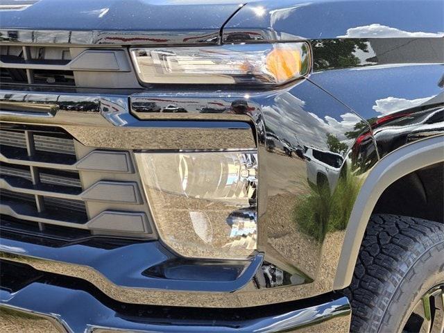new 2025 Chevrolet Silverado 2500 car, priced at $54,673