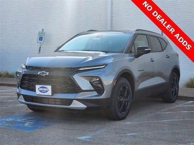 new 2025 Chevrolet Blazer car